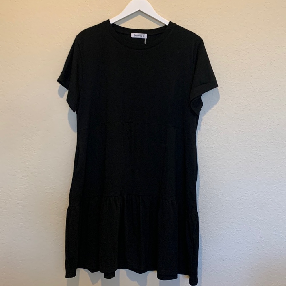 Berryou T-shirt Dress NWT